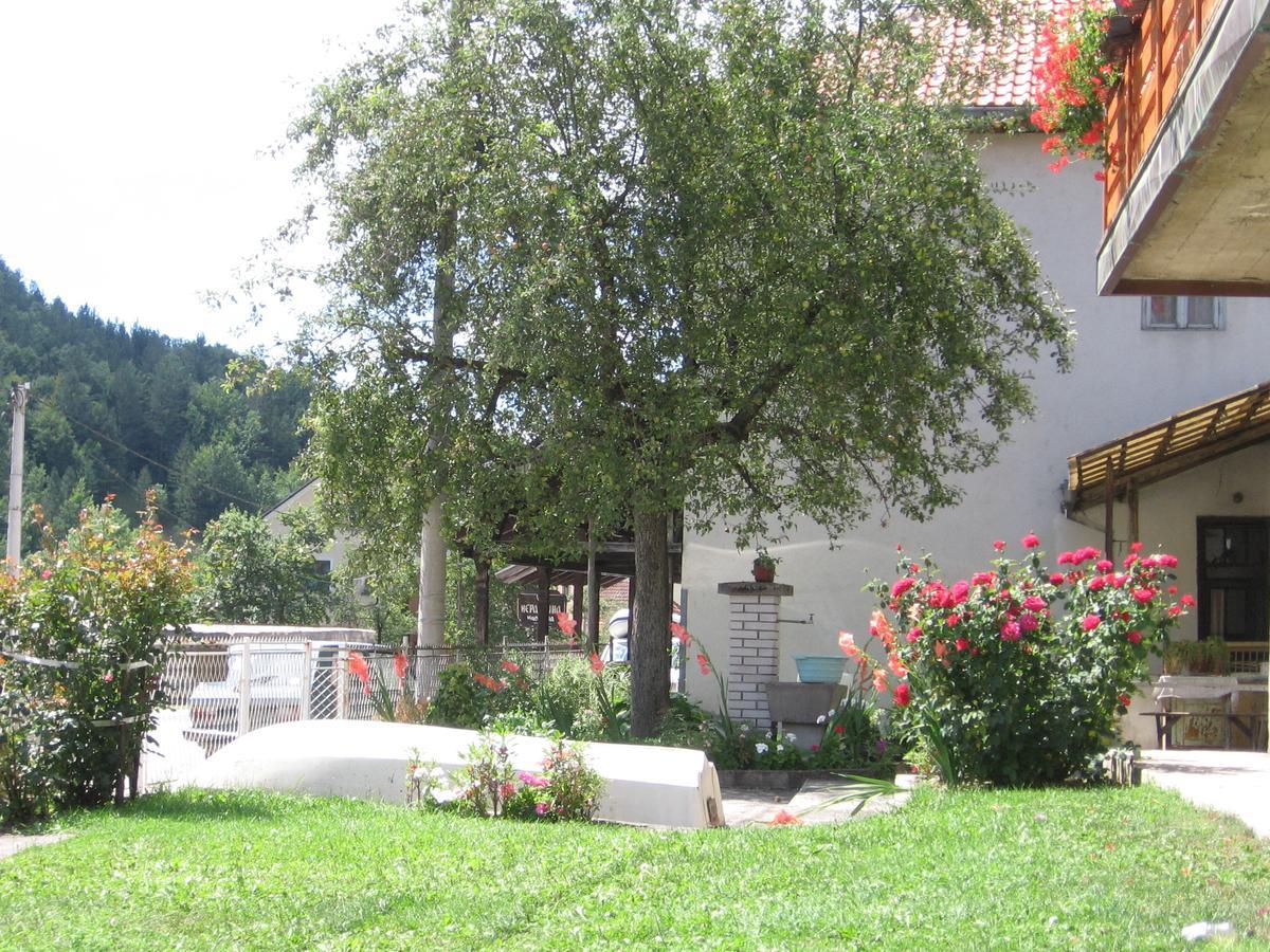 Bed and Breakfast Apartman Draga Мокра Гора Екстер'єр фото